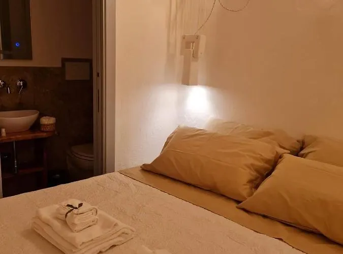 Lacy's Luxury Ostuni