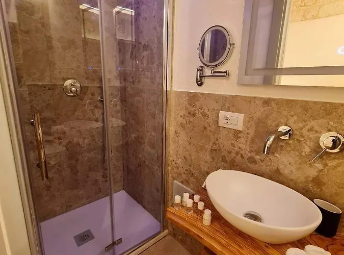 Lacy's Luxury 度假居 *